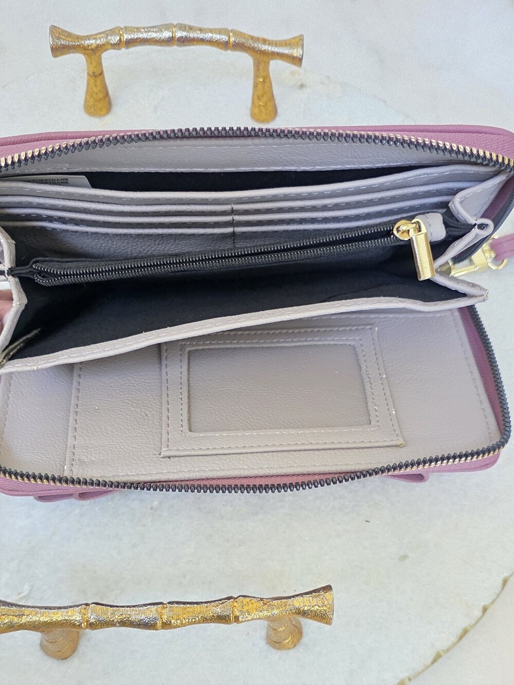Betsey Johnson Large 3D Bow Zip Around Wallet Wristlet Mauve Plum Saffiano - Picture 12 of 15